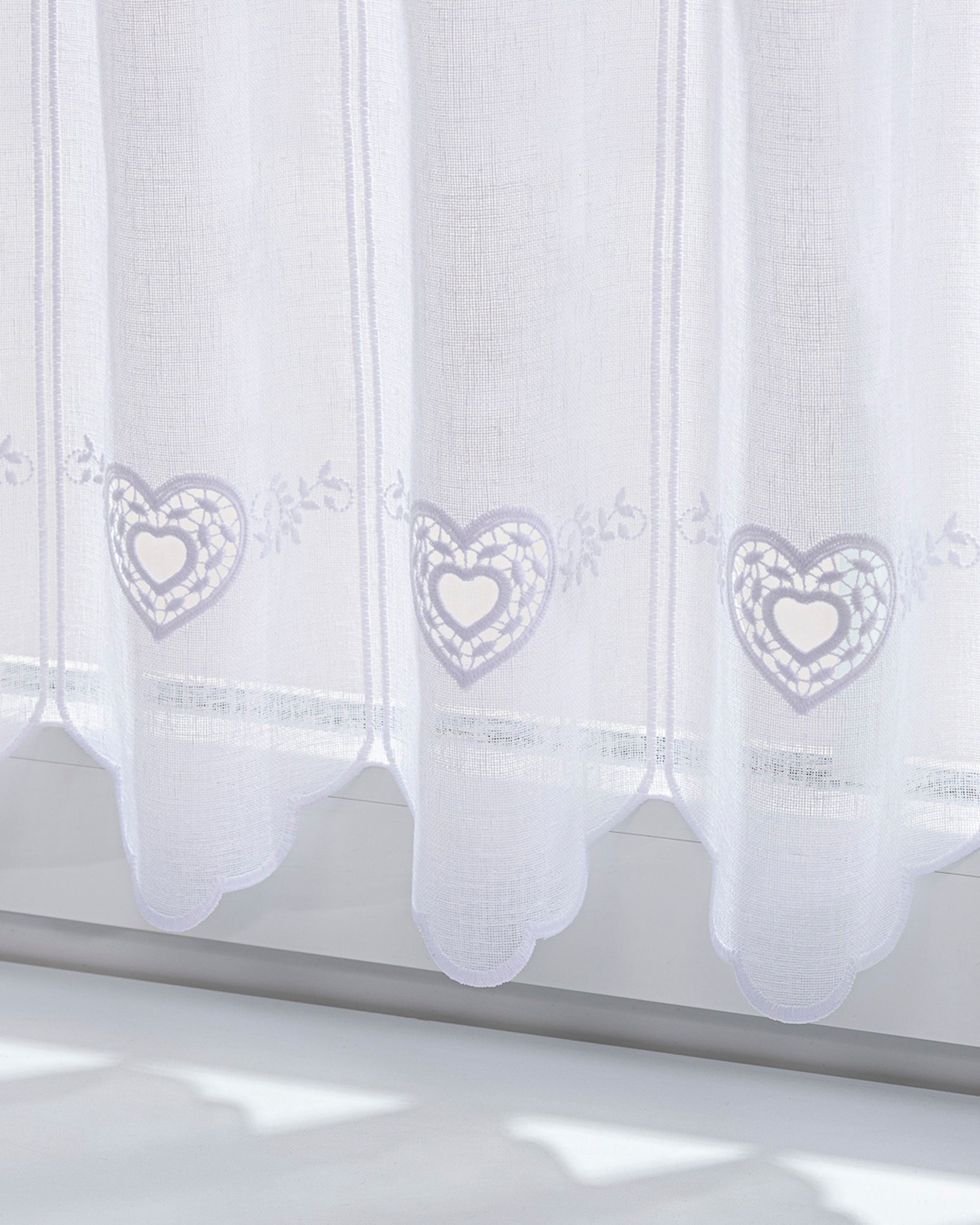Vitrážková záclona žakárová Heart H. 40 cm na metry (hover)