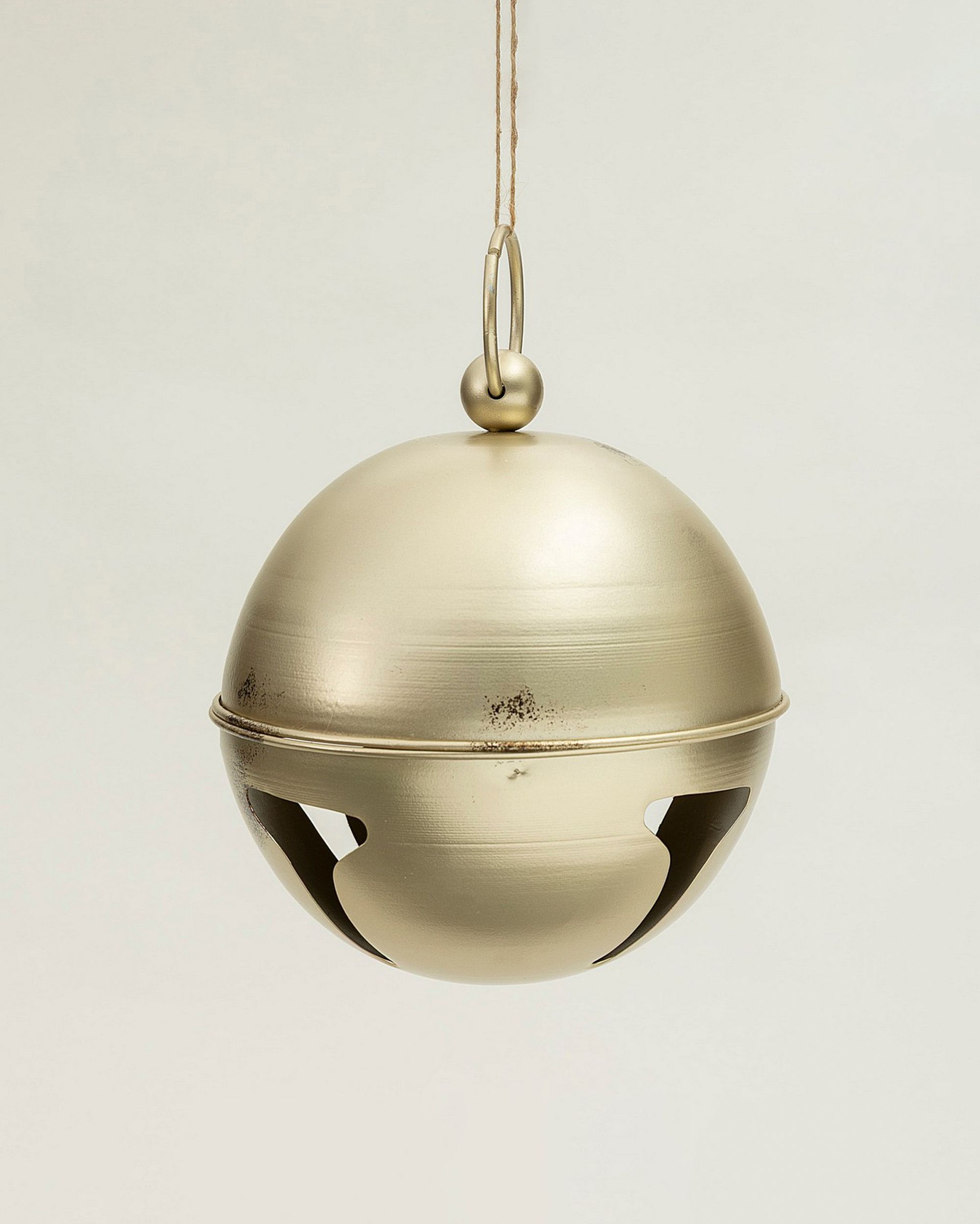 Závěsná dekorace Golden Bell II 21x23 cm