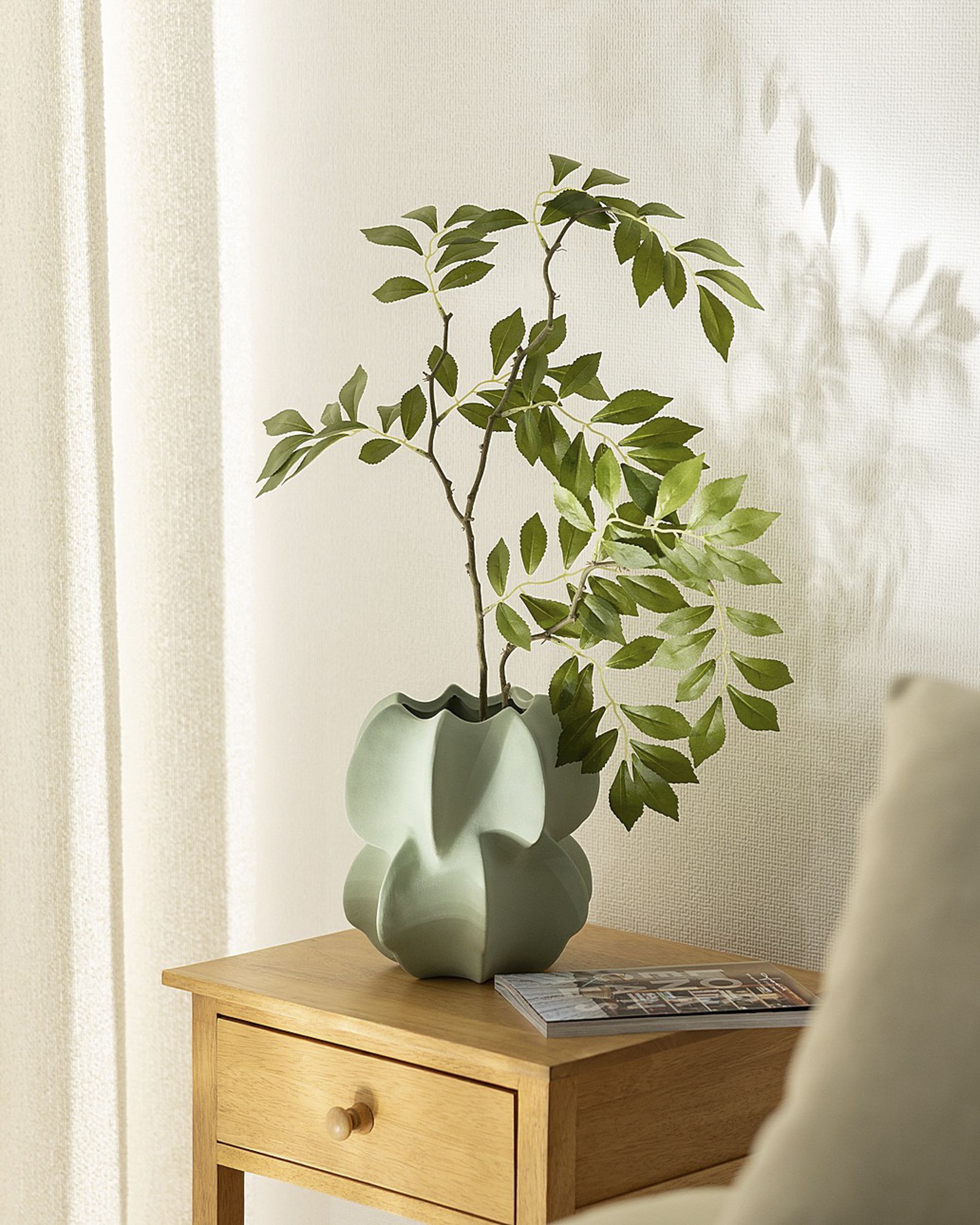 Vase Nuvia green 20x21 cm (hover)