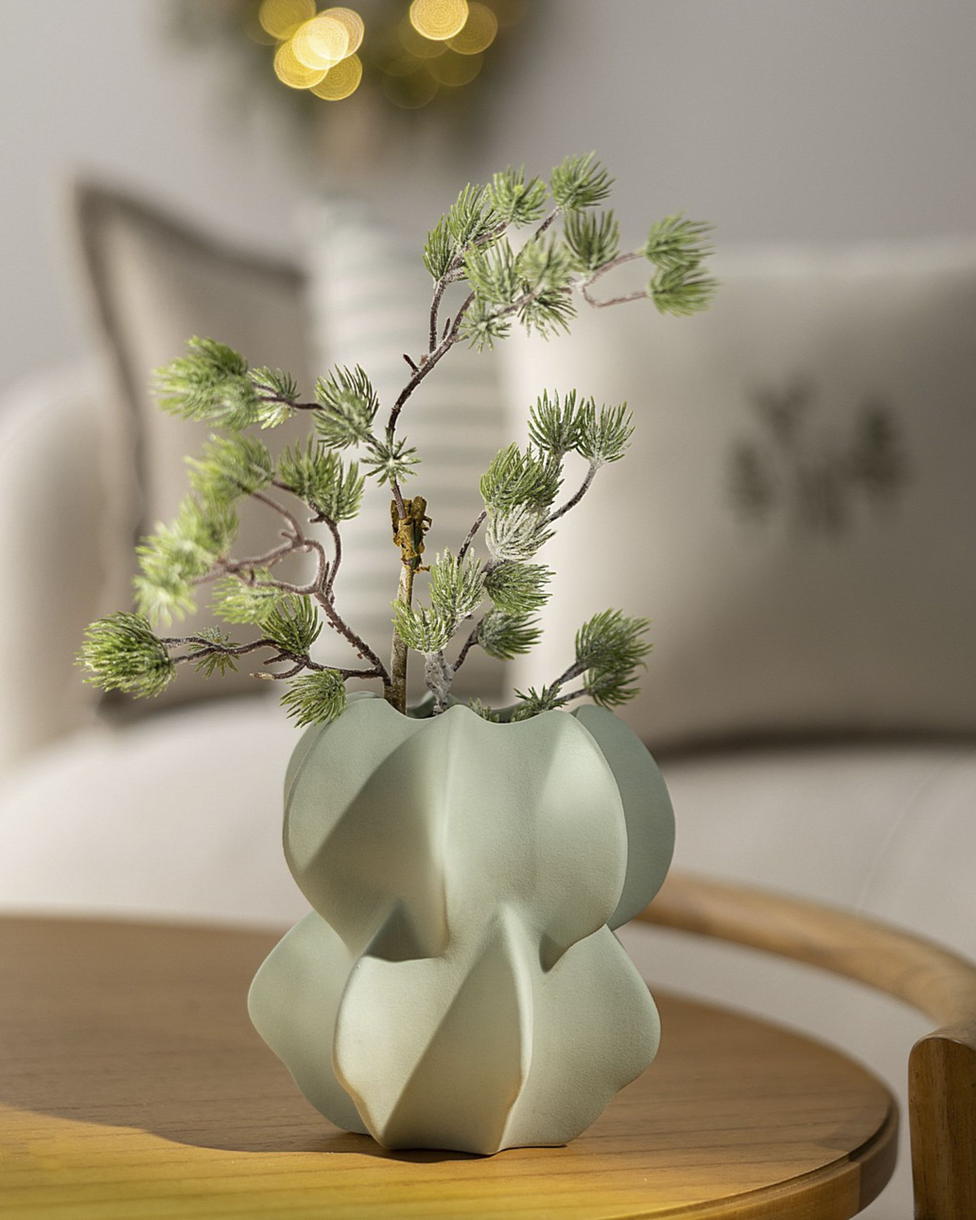 Vase Nuvia green 15x17 cm (hover)