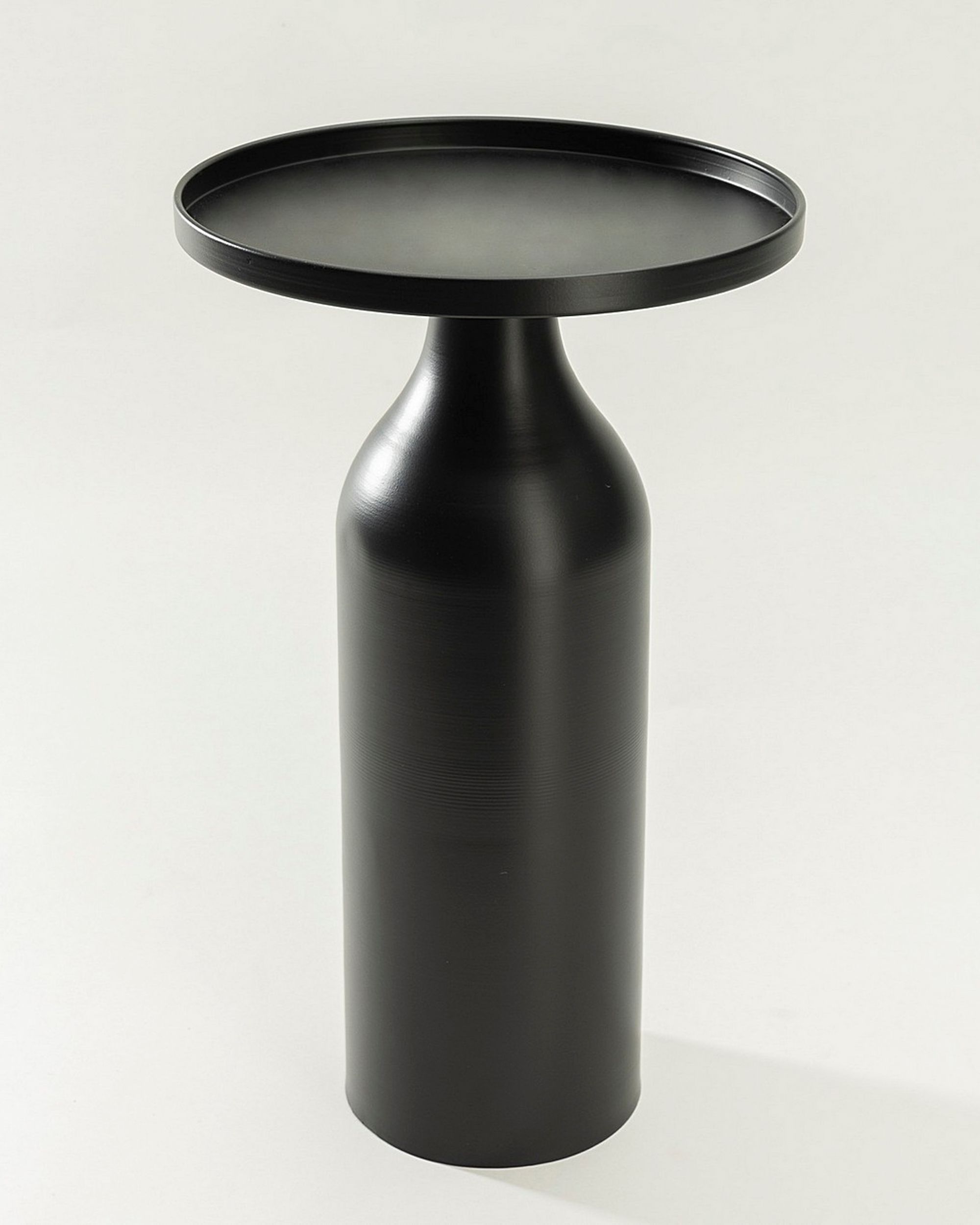Metalový stolek Black Loft I 33x55 cm