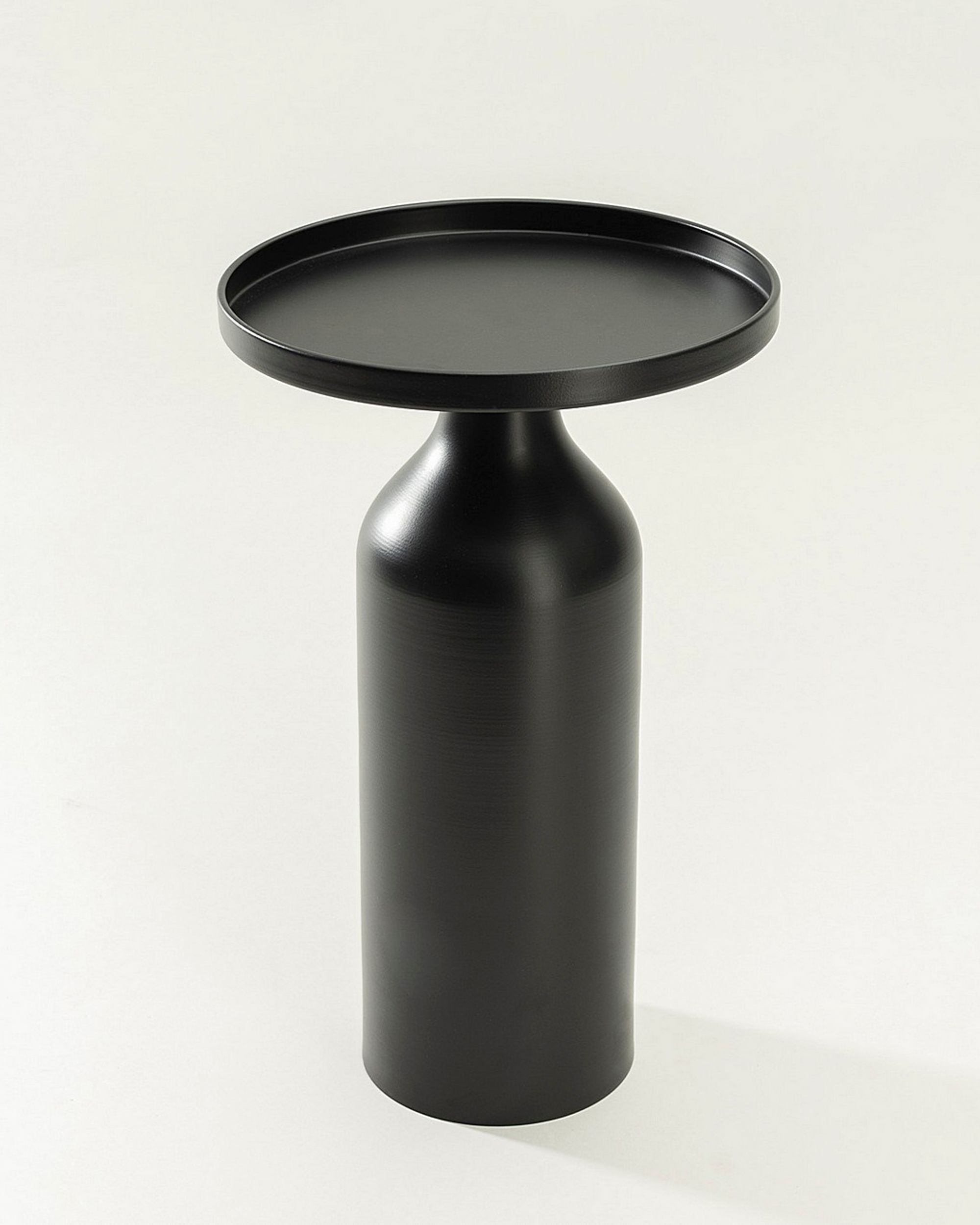 Metalový stolek Black Loft II 28x45 cm